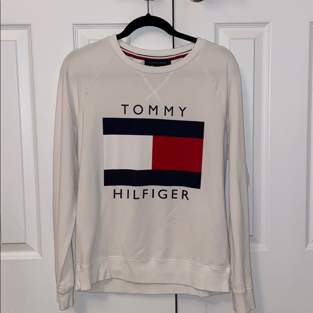 Tommy Hilfiger crewneck sweatshirt